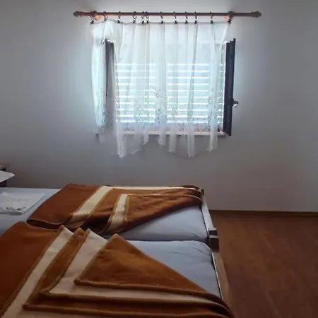 Kaja Apartment Rosini