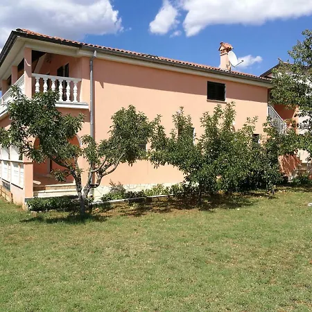 Kaja Apartment Rosini